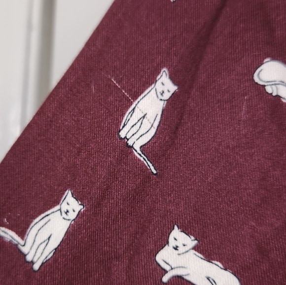 Talbots Women's Small Shirt Cat Print Button Up Long Sleeves Red Kittens… - Picture 5 of 5